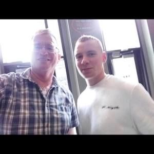 Meet your Posher, Michael